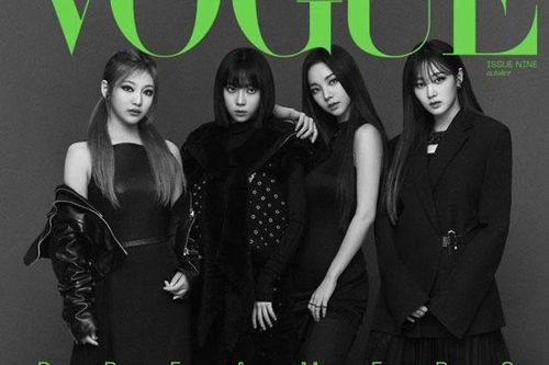 Cùng diện bộ cánh khoe eo gợi cảm, Mina TWICE thua kém hoàn toàn đàn em tân binh
