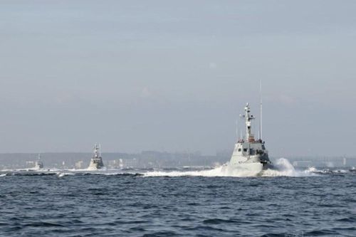 Moscow bất ngờ phong tỏa 70% biển Azov để tập trận, Ukraine cáo buộc Nga khiêu khích