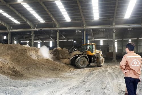 Khu Công nghiệp Tằng Loỏng: Cần có giải pháp căn cơ xử lý chất thải rắn