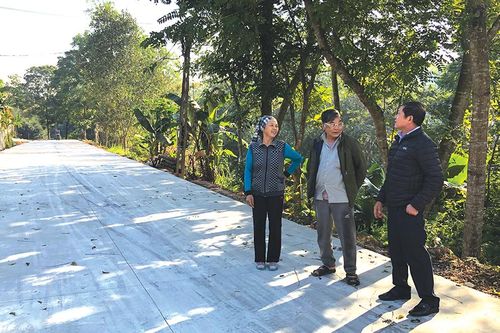 Góp sức riêng, mở rộng đường chung