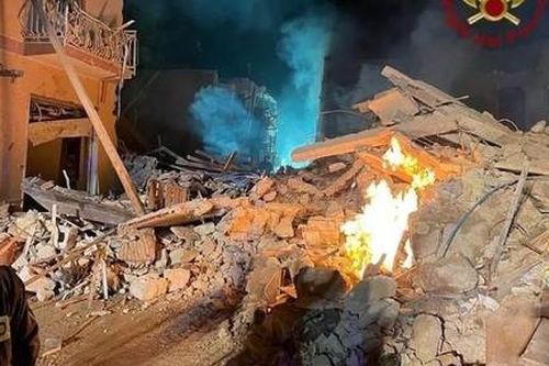 Rò khí gas gây sập dãy nhà ở Ý, nhiều người thương vong