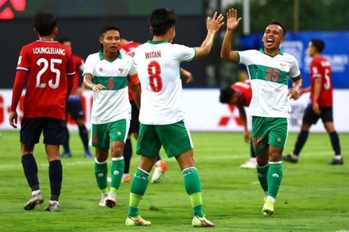 AFF Cup 2020: Đè bẹp tuyển Lào, Indonesia dẫn đầu bảng B