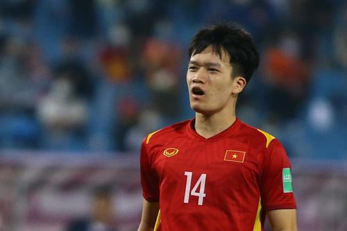 Hoàng Đức ghi bàn đầu tiên ở AFF Cup, tuyển Việt Nam thắng Malaysia 3-0