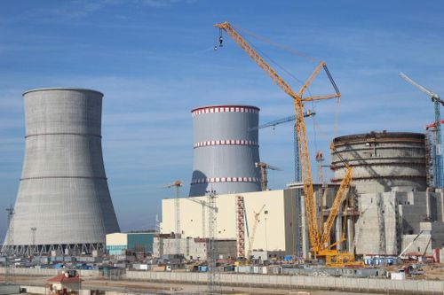 Châu Âu buộc phải đi tới 'thỏa thuận hạt nhân' với Nga khi giá nhiên liệu tăng chóng mặt