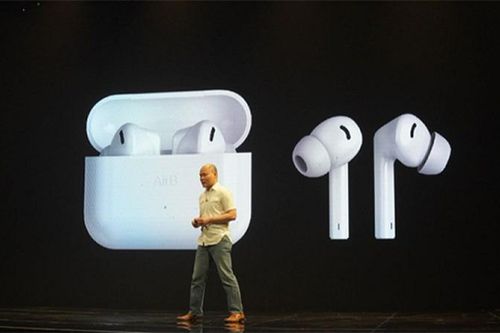 Tai nghe AirB bị chê, CEO BKAV 'gay gắt' sao với các reviewer?