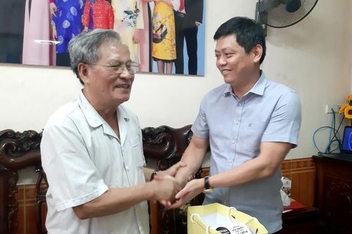 Hà Nội dành hơn 395 tỷ đồng tặng quà đối tượng chính sách dịp Tết