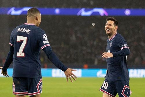 Mbappe lập cú đúp, PSG bứt tốc đến chức vô địch