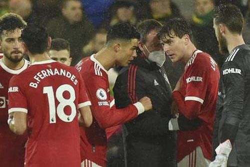 Đâu là bộ mặt thật của Man United?