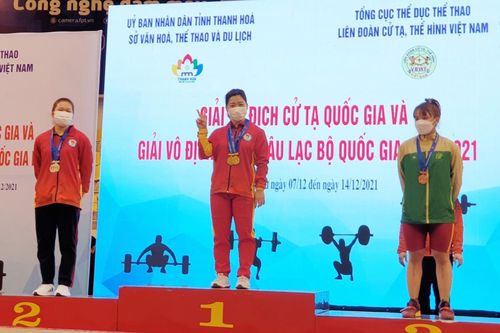 Đoàn Lào Cai giành 12 huy chương môn cử tạ