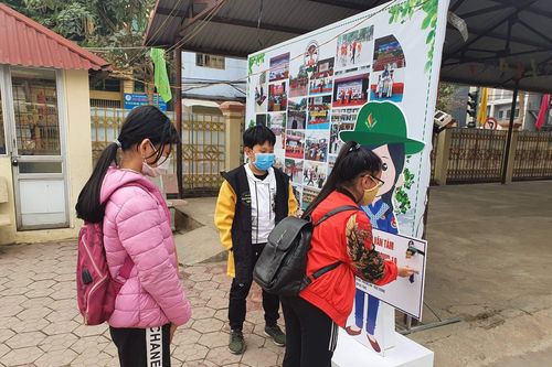 Phường Kim Tân cho học sinh đi học trở lại