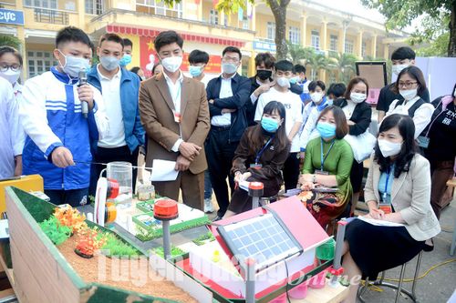 Sơn Dương tổ chức cuộc thi Khoa học kỹ thuật bậc THCS