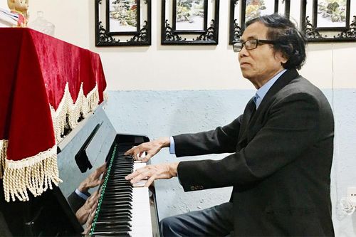 Miệt mài đưa dân ca vào ca khúc
