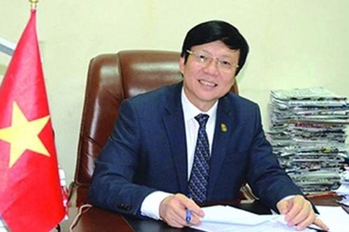 Hồ Quang Lợi : Từ 'chảo lửa chiến tranh' đến những bài văn đầy mỹ cảm