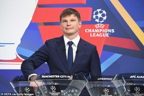 Người trong cuộc phản ứng thế nào về sự cố bốc thăm lại vòng 1/8 Champions League?