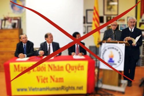 'Màn kịch vụng về giải thưởng nhân quyền'
