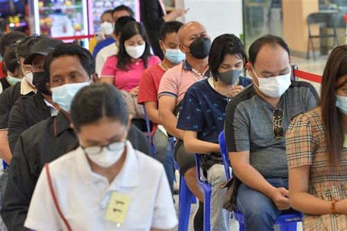 COVID-19 tại ASEAN ngày 13/12: Ca mắc mới và tử vong tại Việt Nam cao nhất; Lào bàn kế hoạch mở cửa biên giới