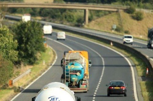 Châu Á tạm thời thoát cảnh thiếu điện