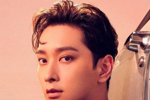 Chansung (2PM) thông báo kết hôn, chuẩn bị gia nhập hội những ông bố 'bỉm sữa' của K-Pop
