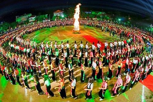 Chiều nay, UNESCO xem xét đưa Xòe Thái vào danh sách di sản văn hóa thế giới