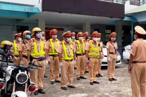 Mở đợt cao điểm tuần tra, xử lý vi phạm an toàn giao thông dịp cuối năm