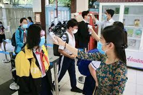 TP. HCM: Qua 2 ngày thí điểm học trực tiếp trở lại, phát hiện 6 học sinh và 2 giáo viên F0