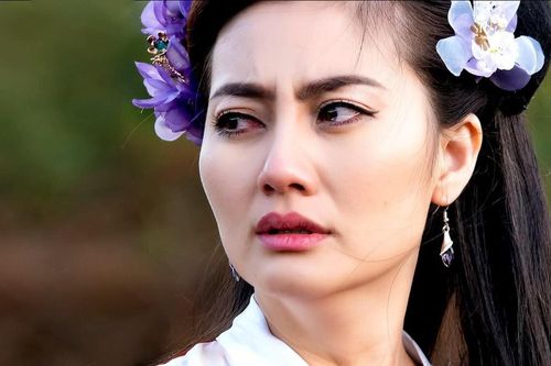 Diễn viên Ngọc Lan lần đầu trải lòng về tình đầu: 'Khóc ngày khóc đêm khóc đến kiệt sức'