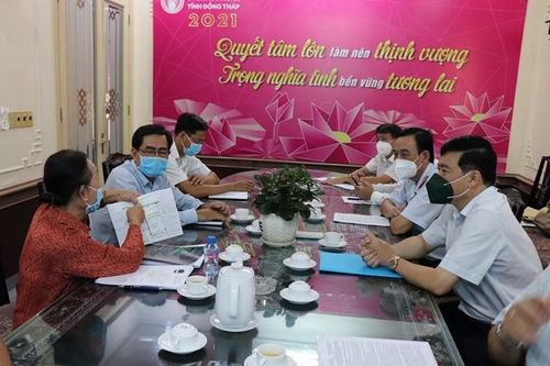 Chủ tịch UBND tỉnh Phạm Thiện Nghĩa tiếp công dân