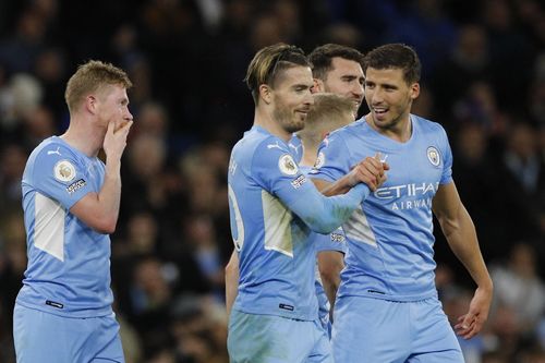 Thắng Leeds 7-0, Man City củng cố ngôi đầu Ngoại hạng Anh