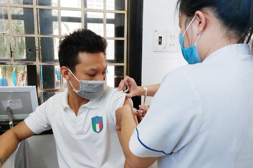 Thừa Thiên Huế: F0 từ chối tiêm vaccine COVID-19 phải trả phí điều trị?