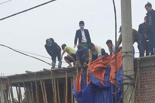 Bị điện giật khi đan thép chuẩn bị đổ bê tông nhà, hai người thương vong
