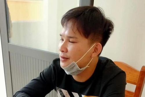 Nhìn thấy công an, đối tượng truy nã cắm đầu bỏ chạy