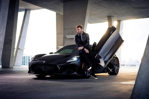 David Beckham tậu siêu xe Maserati MC20 Fuoriserie Edition
