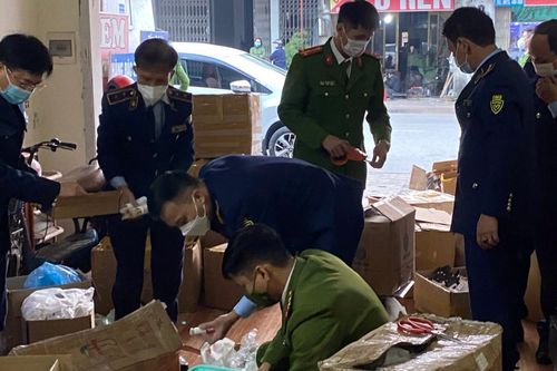 Hải Dương: Triệt phá cơ sở sản xuất mỹ phẩm giả quy mô lớn