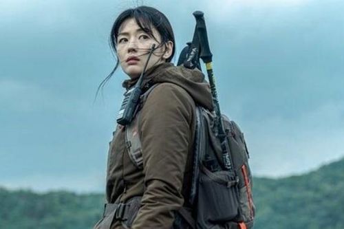 Jun Ji Huyn: 'Tôi già đi như một con người'