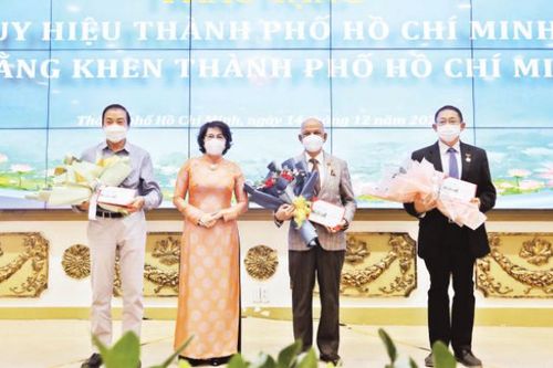 Kiều bào hiến kế để thành phố vươn lên