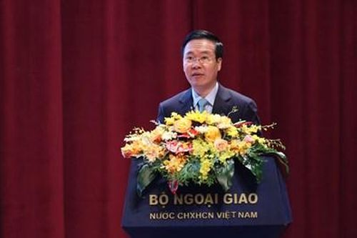 Hội nghị Ngoại giao lần thứ 31: Tăng cường xây dựng Đảng, nâng cao chất lượng công tác đảng ngoài nước