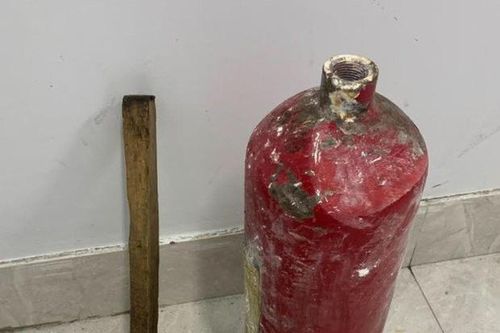 Phá bình chữa cháy bán phế liệu, 4 người ở Đà Nẵng bị thương