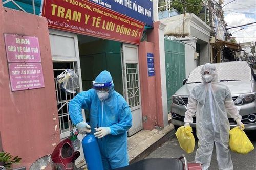 Số ca dương tính tăng cao, TP.HCM tăng cường các biện pháp phòng dịch