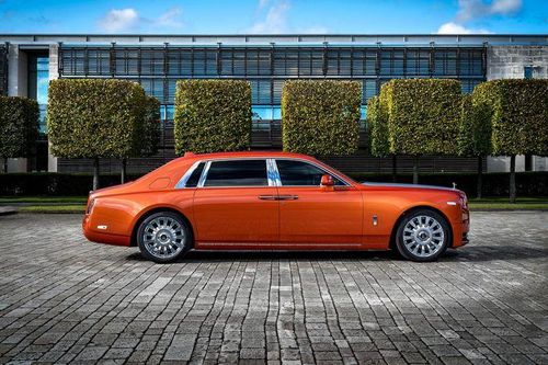 Ngăm siêu xe Rolls-Royce Phantom VIII phiên bản đặc biệt