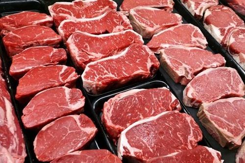 Sáu chuỗi siêu thị lớn ở châu Âu 'tẩy chay' thịt bò Brazil