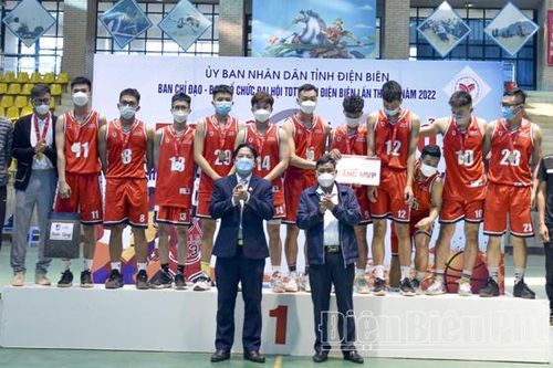 Đội TP. Điện Biên Phủ xuất sắc đoạt giải Nhất môn Bóng rổ