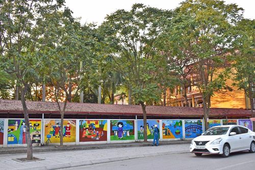 Những bức họa trong lòng thành phố