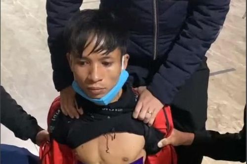 Nghệ An: Bắt giữ 2 kẻ giấu ma túy vào nơi không ngờ tới trên cơ thể