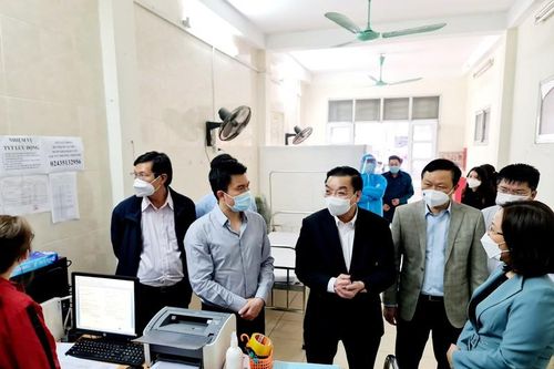 Hà Nội giảm thời hạn cách ly F1 xuống 7 ngày