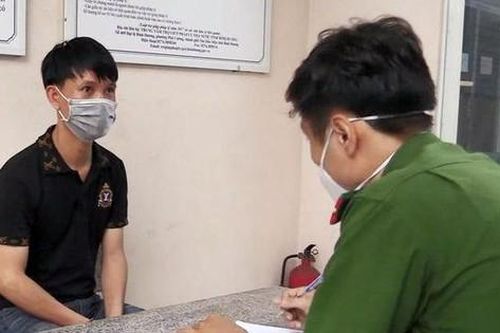 Nhân viên quán bar xua tay 'không bán ma túy', dân chơi liền rút dao sát hại