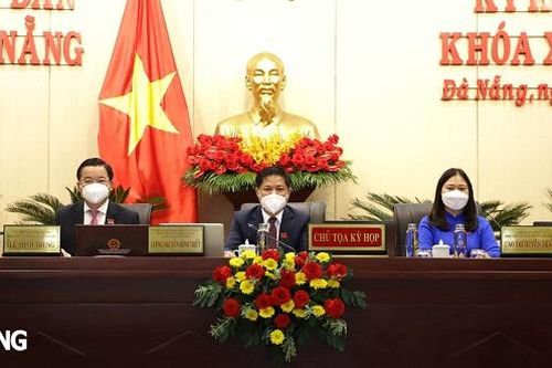 Kỳ họp thứ 4, HĐND thành phố khóa X thông qua nhiều nghị quyết