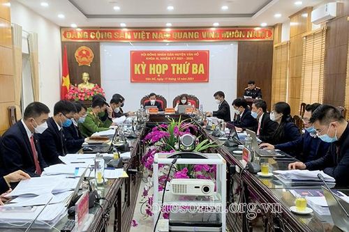 Kỳ họp thứ ba, HĐND huyện Vân Hồ khóa III