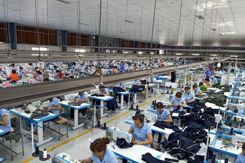Dệt may tăng trưởng tốt trong khó khăn do Covid-19