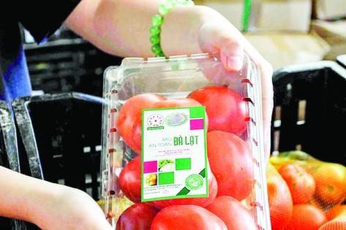 Nhiều loại rau, củ Đà Lạt tăng giá