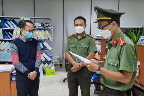 Bắt một cán bộ Sở LĐ,TB&XH Đà Nẵng nhận hối lộ